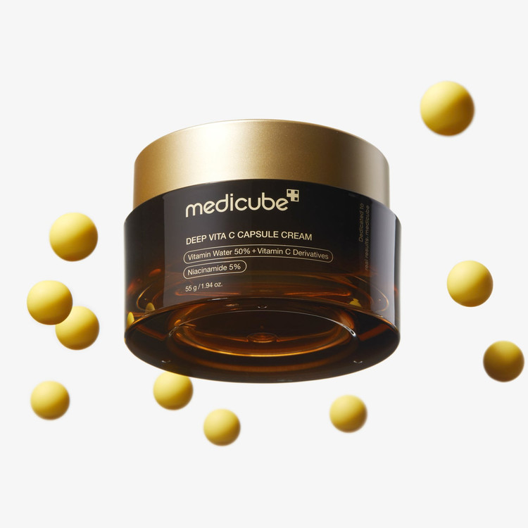 کرم مرطوبکننده کپسولی ویتامین C مدی کیوب Medicube