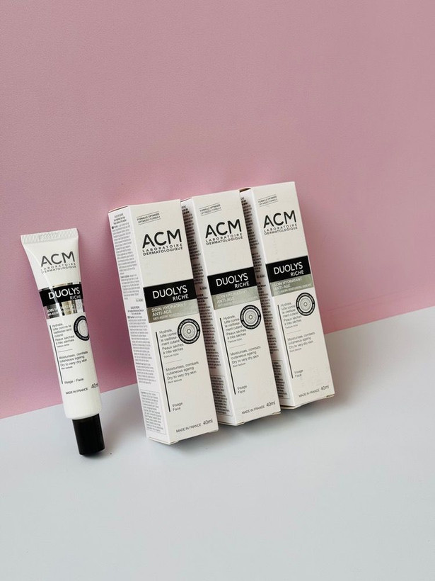 مرطوب کننده و ضدچروک ACM حجم 40 میل